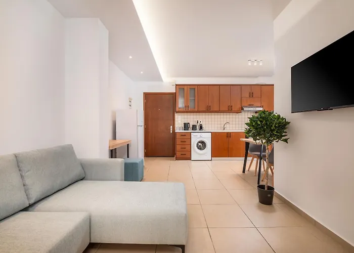 Beachfront Haven, 3 Min To - Gaia 2 Appartamento