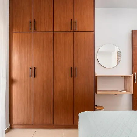 Beachfront Haven, 3 Min To - Gaia 2