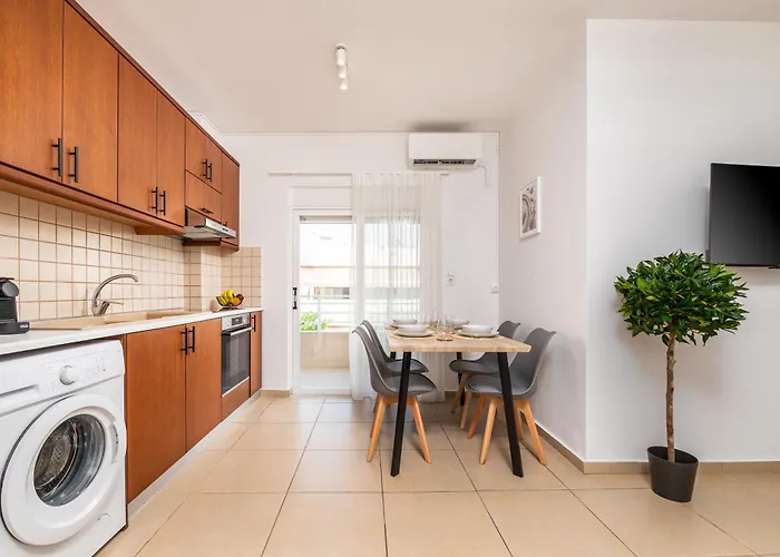 Beachfront Haven, 3 Min To - Gaia 2 بلدة كوس